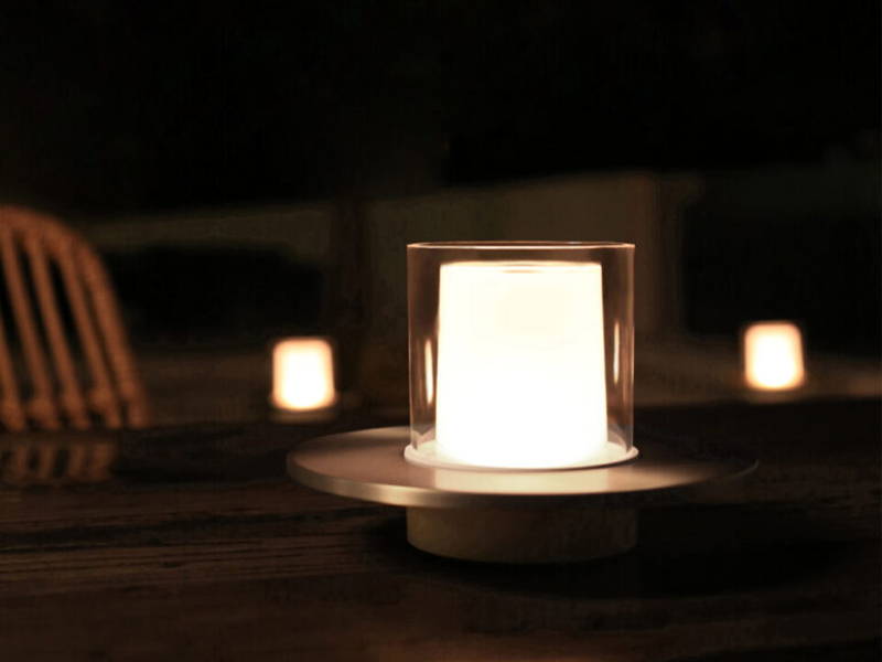 CANDLE LED ポータブル ランプ ゴールド