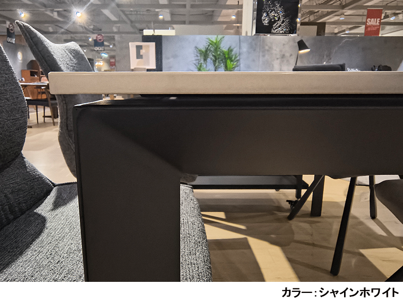 グラナダ2 135 セラミックテーブル