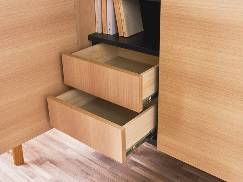 TR 120 サイドボード