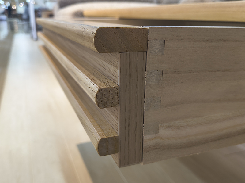 AZ 100センターテーブル