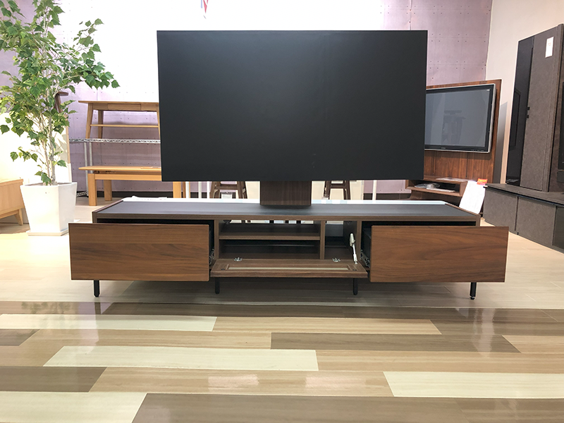 RIN 180 TVボード ＋ 壁掛けパネル（壁掛け金具付き）セット