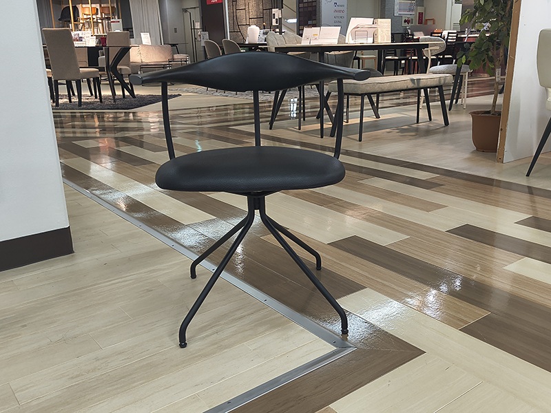 デルタ 回転チェア