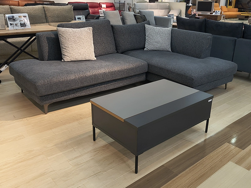 レイモンズ カウチ 座って左側 DGY 脚（スチールBK）