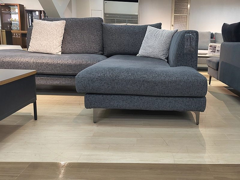 レイモンズ カウチ 座って左側 DGY 脚（スチールBK）