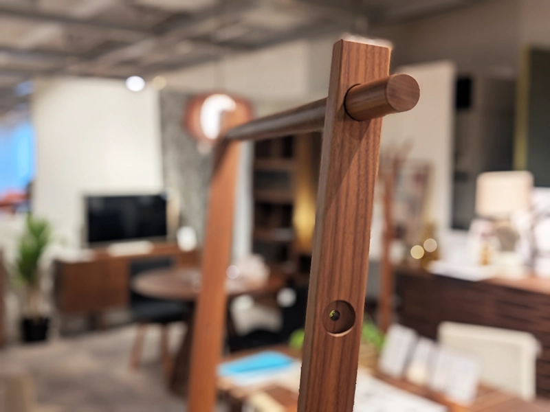 コルンピオ ワードローブ