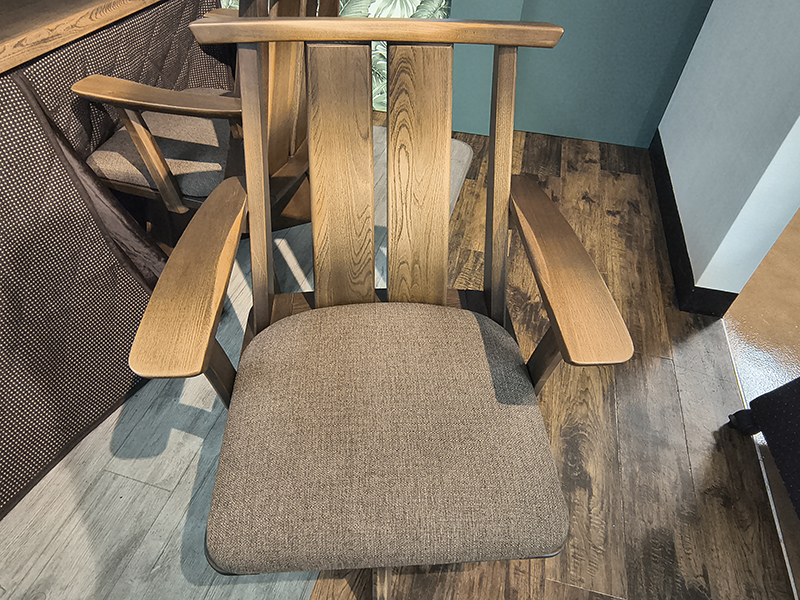 日向3 HYG 回転チェア