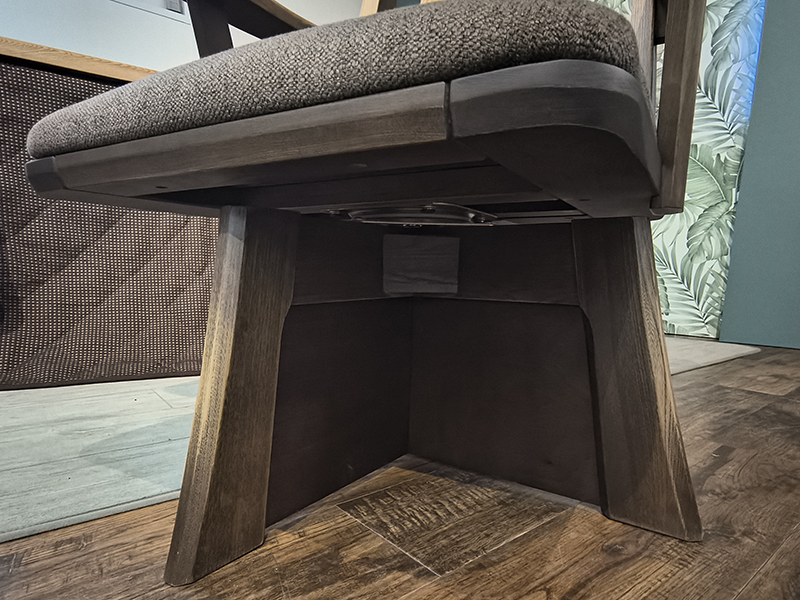 日向3 HYG 回転チェア