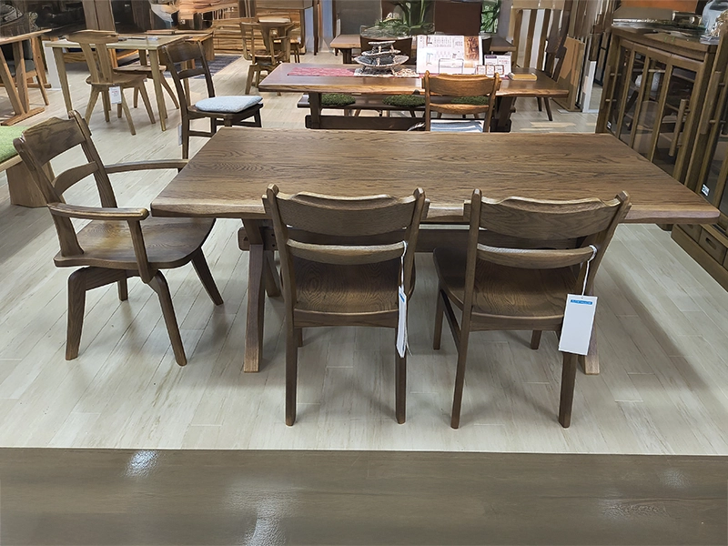 キオリ 165ダイニング（RGO）5点セット（テーブル+チェア＋回転アームチェア＋ベンチ）