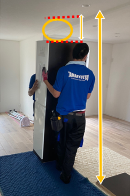 ワードローブ設置をしている写真